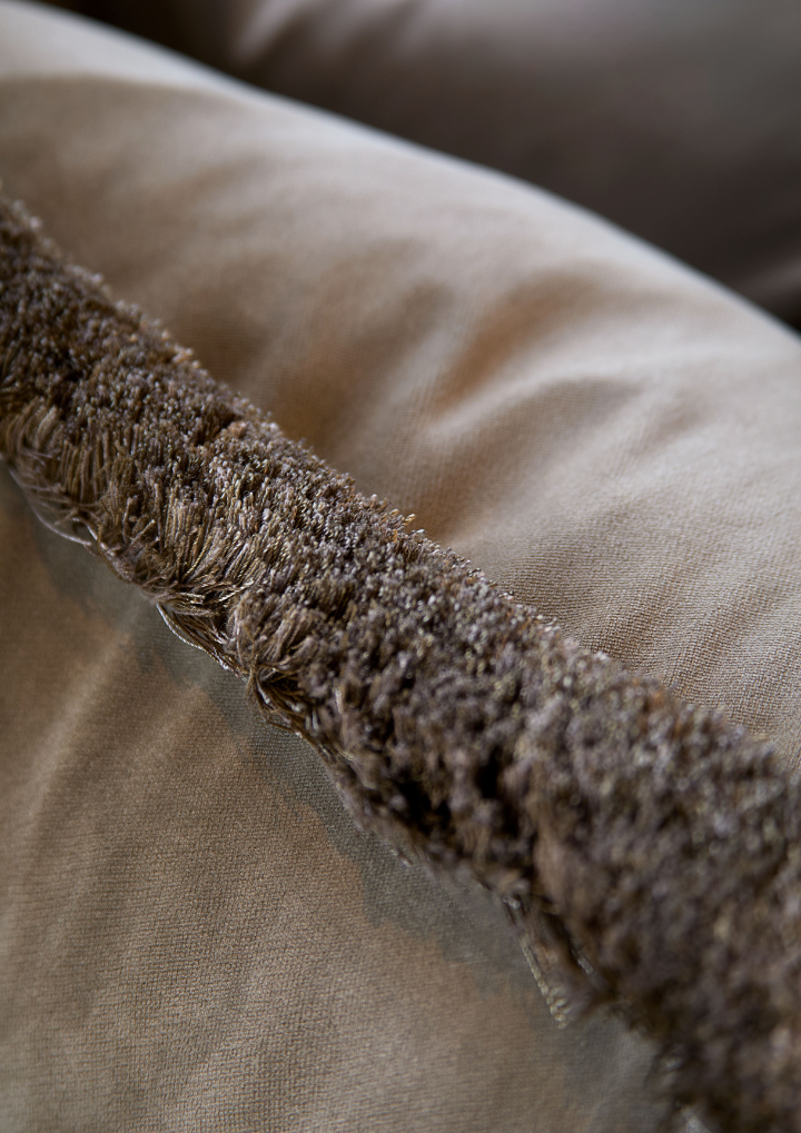 Vale Cushion - Fringe