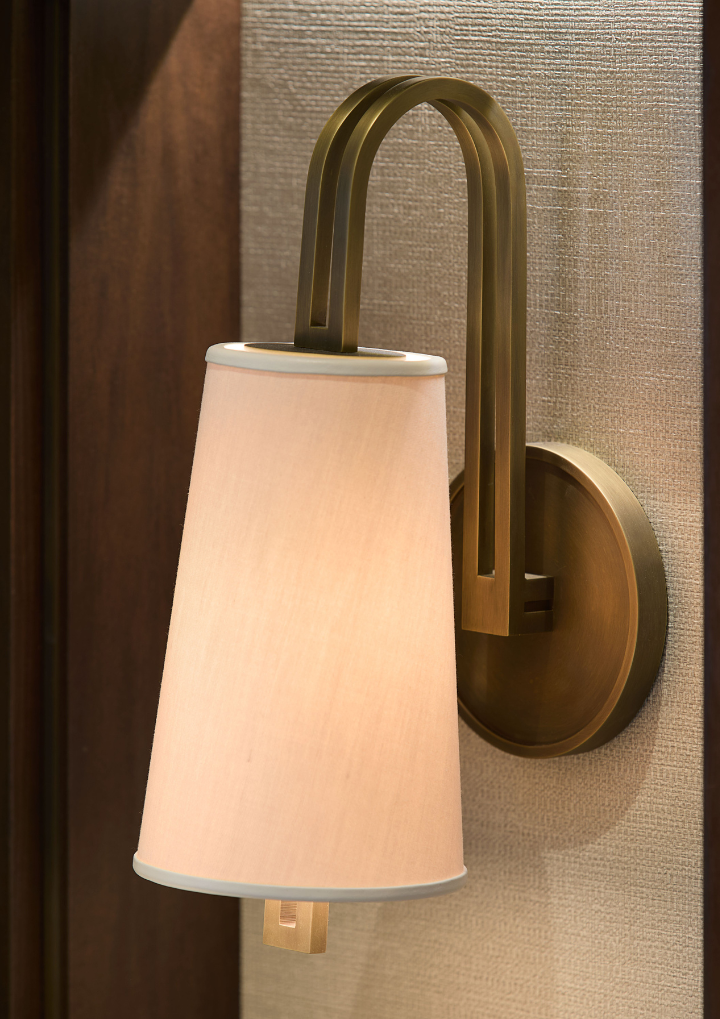 Larkin Wall Light