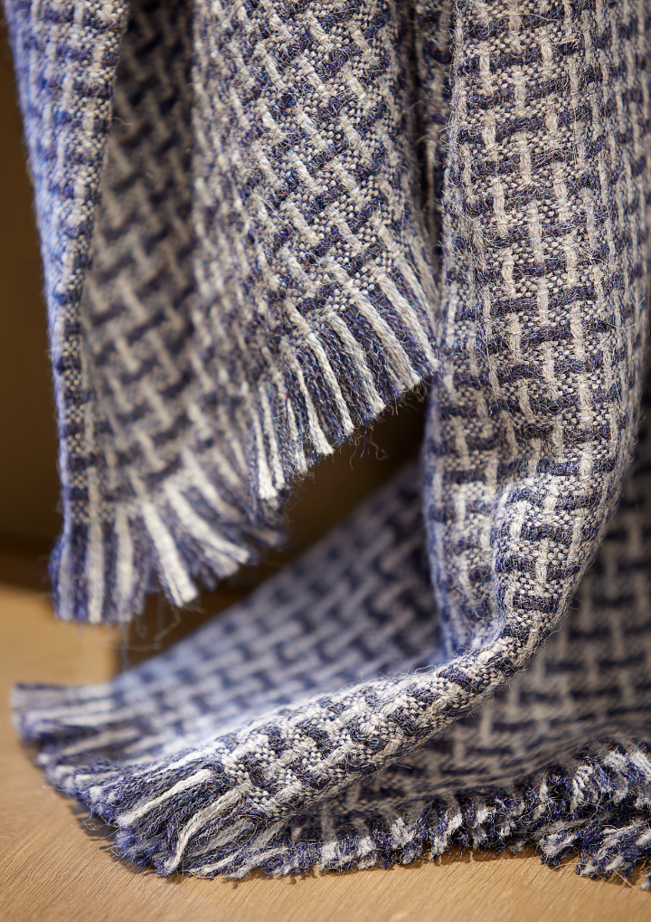 Reeve Alpaca Throw - Navy