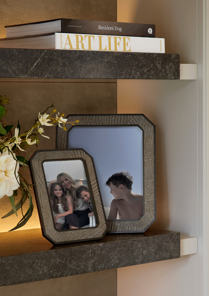 Elemental Photo Frame - Bronze