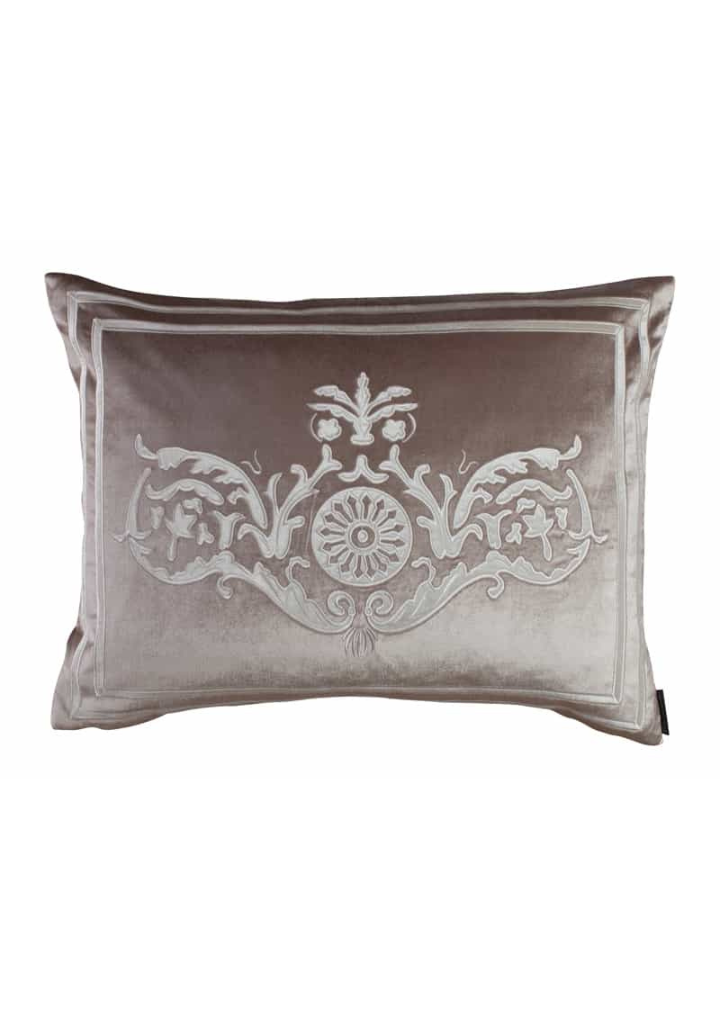 Paris Standard Pillow / Champagne Velvet / Ivory Velvet