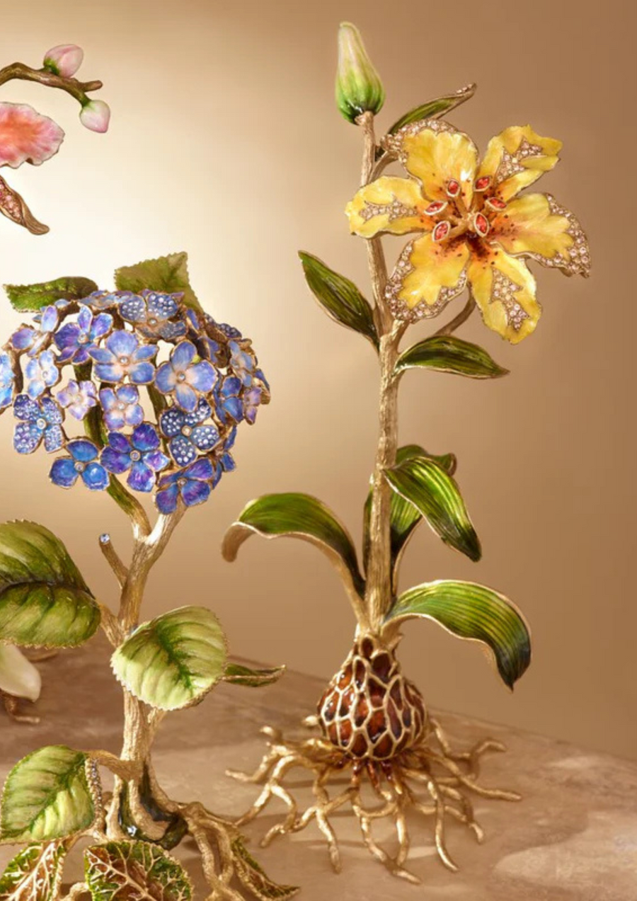 Delphina Lily Objet