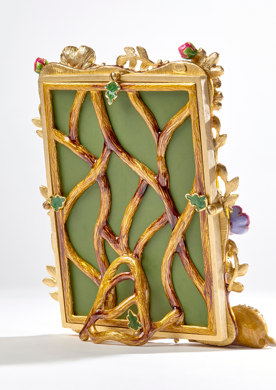 Willow Deer 5" x 7" Frame - Natural