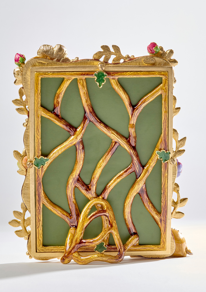 Willow Deer 5" x 7" Frame - Natural