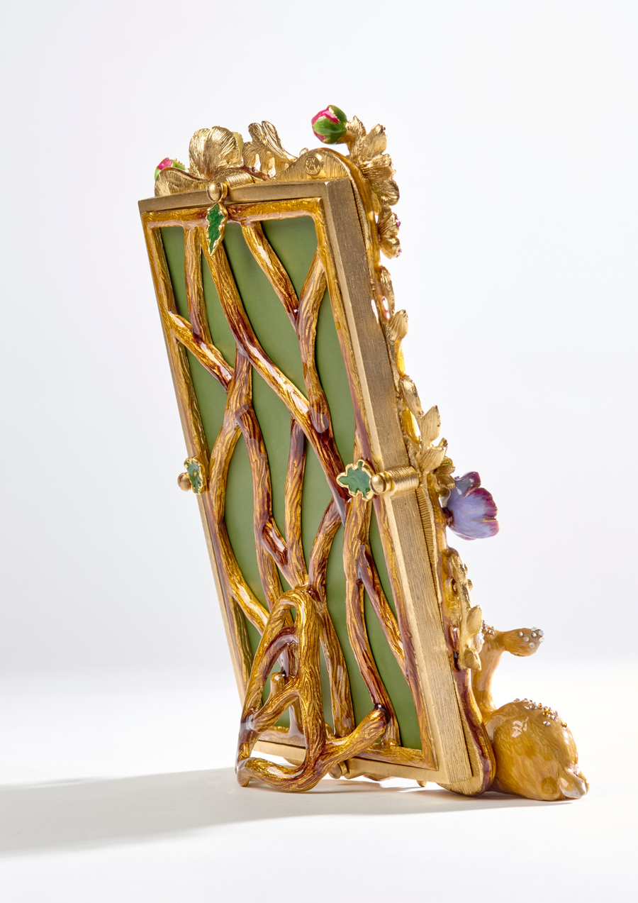 Willow Deer 5" x 7" Frame - Natural