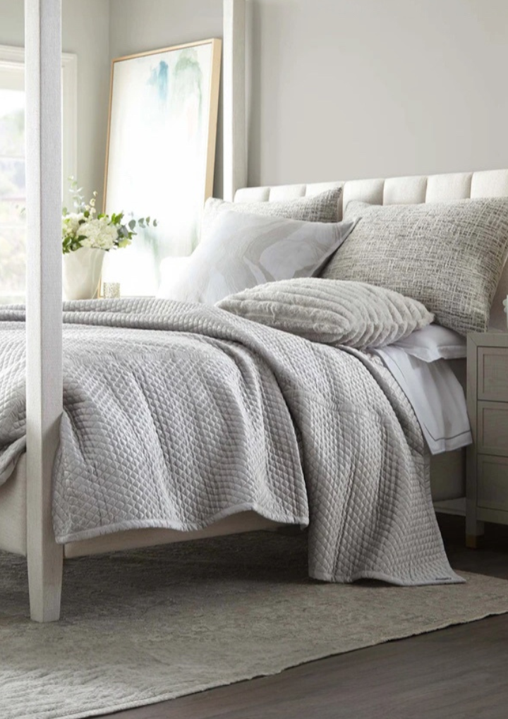 Valentina Crystal King Coverlet