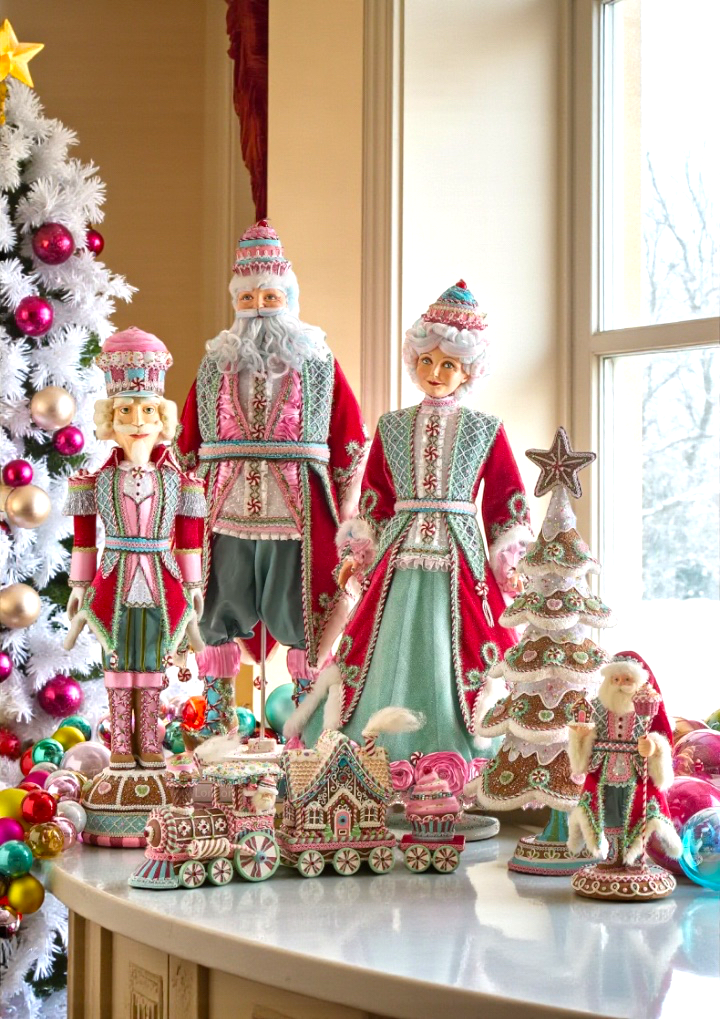 Sergeant Sugar Tabletop Nutcracker