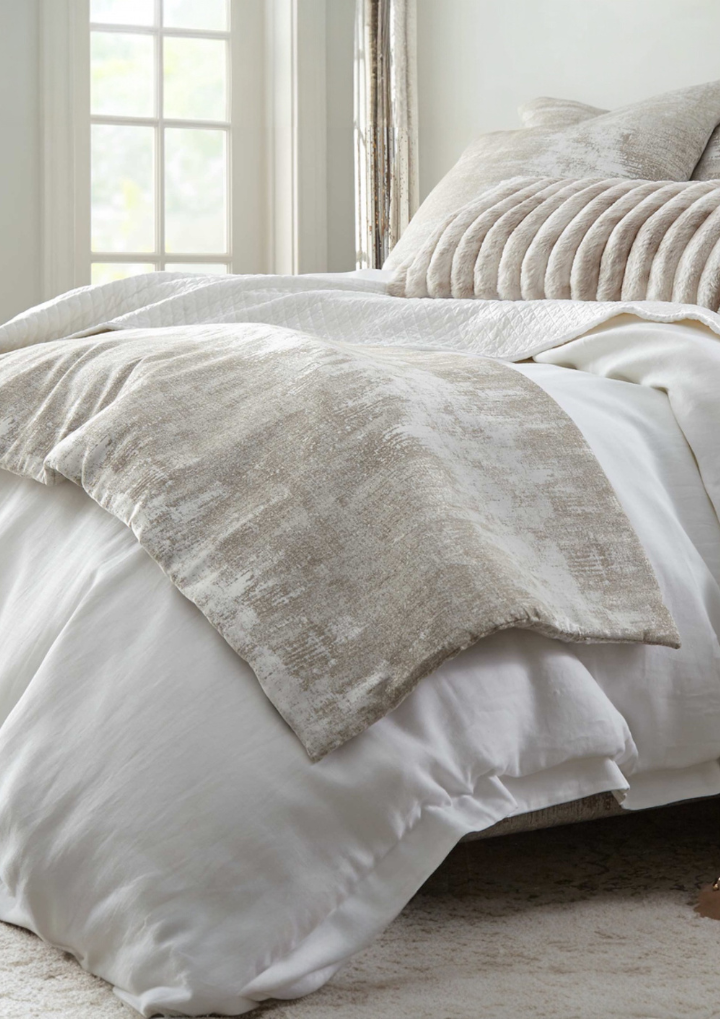 Percy Cloud Luxe Padded Throw / Made-To-Order