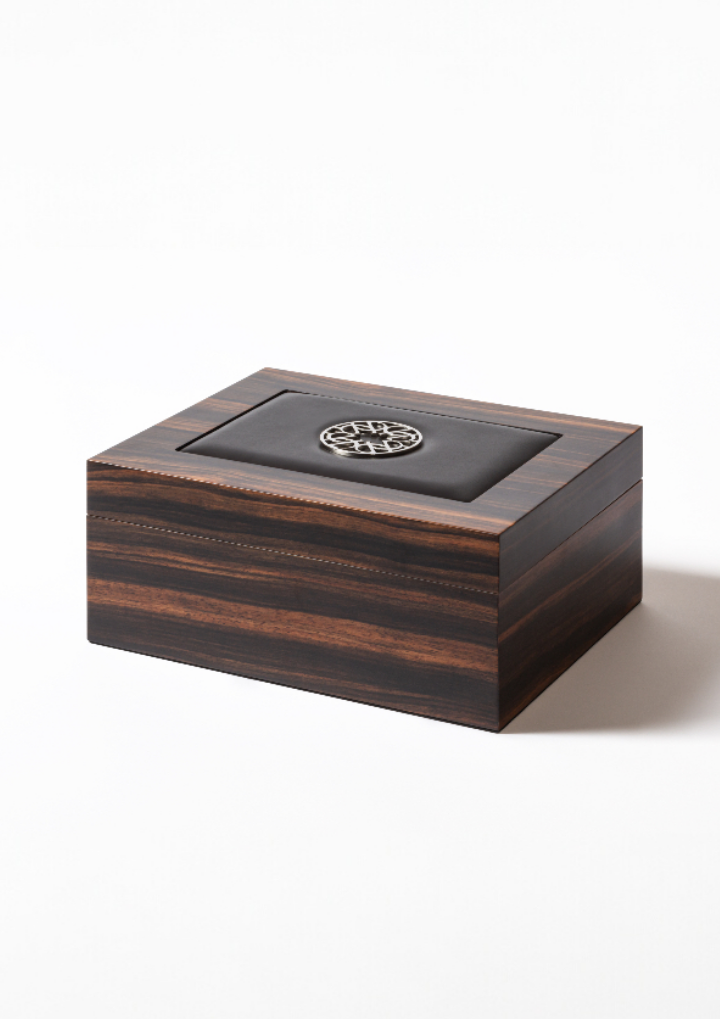 Ecusson Humidor