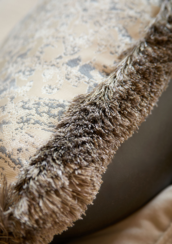 Linbury Cushion - Fringe