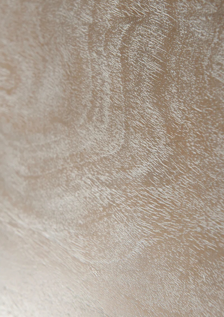 Shelley Dining Table