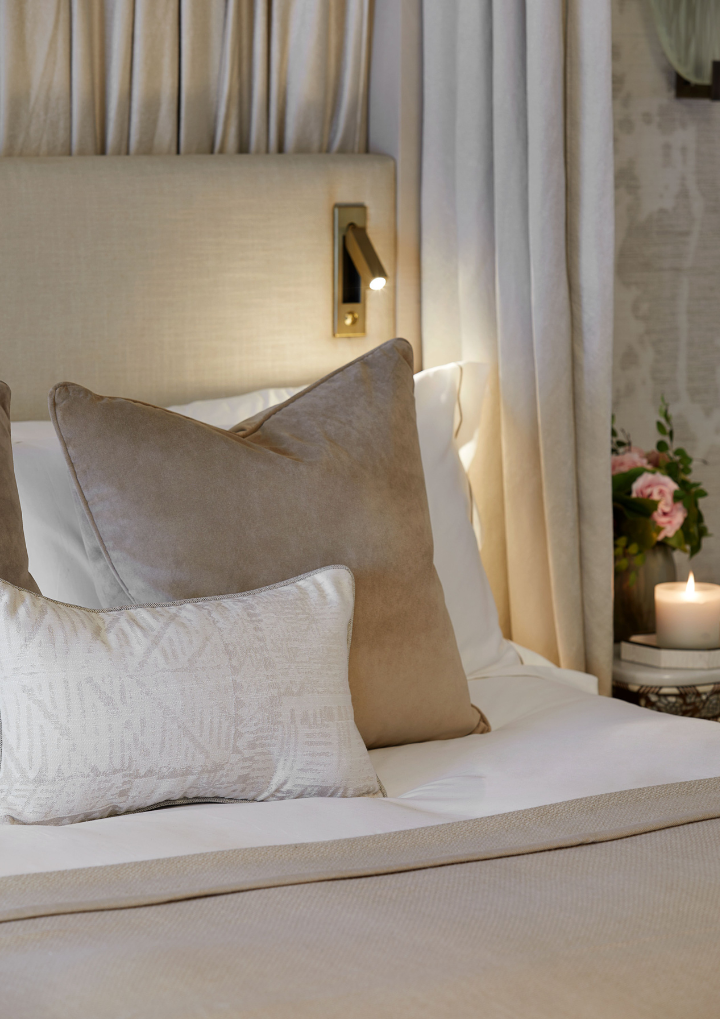 Ellery Cushion