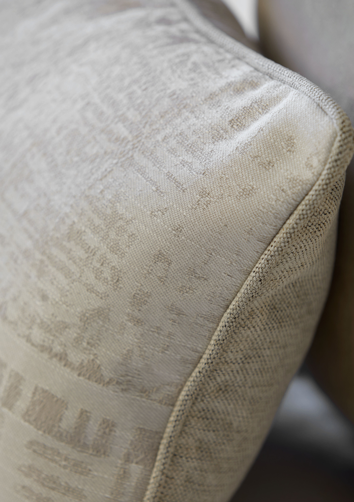 Ellery Cushion