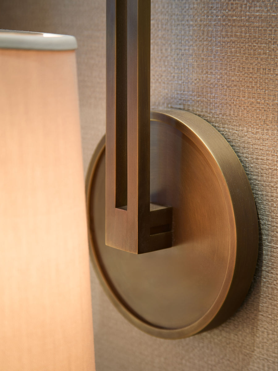 Larkin Wall Light