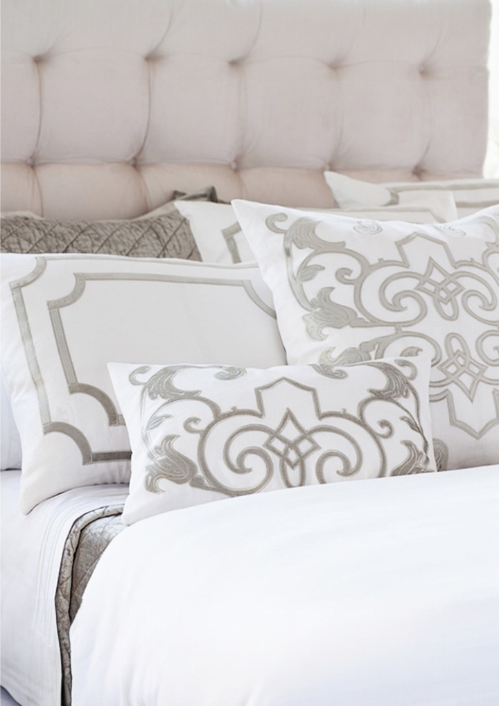 Soho European Pillow / White Linen / Velvet
