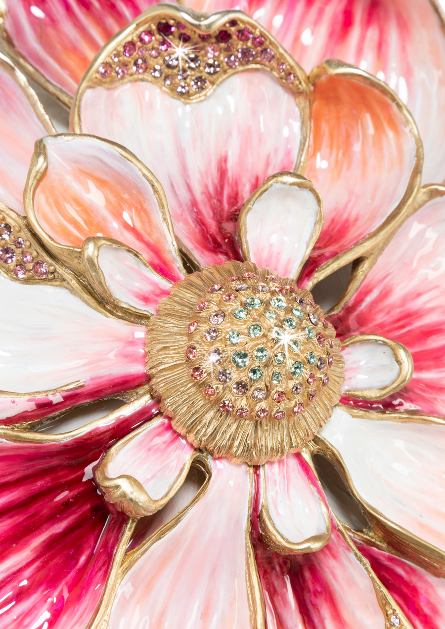 Dolly Magnolia Vase