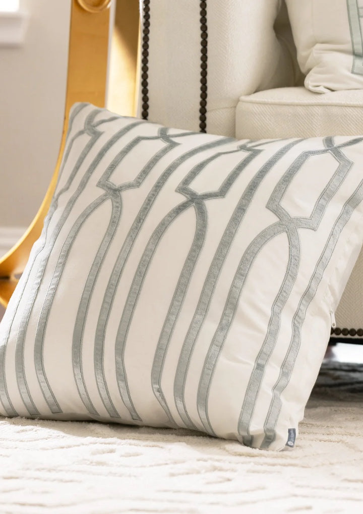 Trey Square Pillow Ivory / Aquamarine