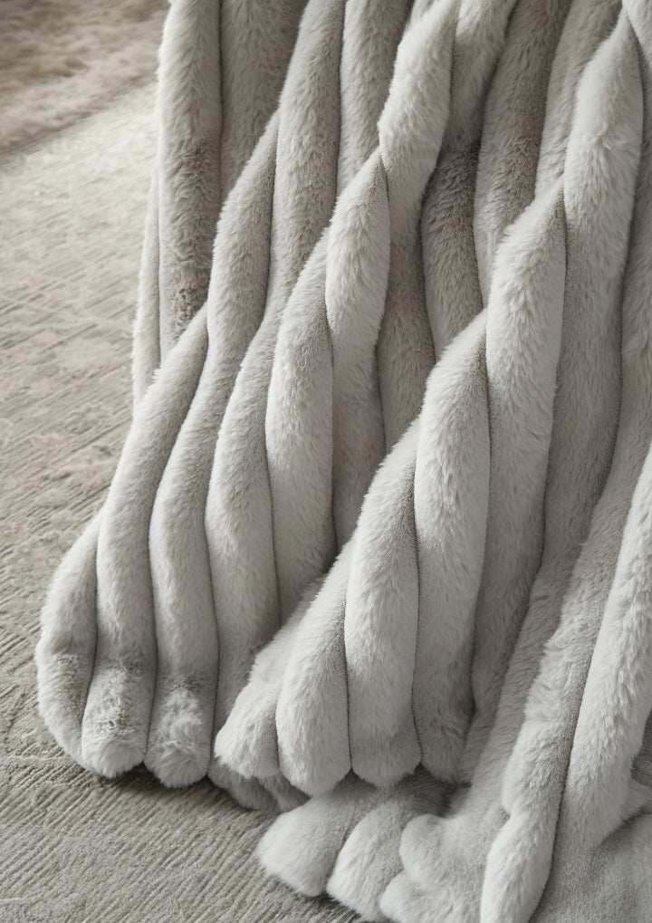 Mondo Grey Luxe Throw / Made-To-Order